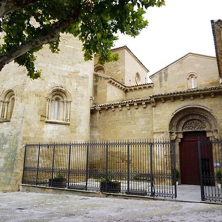 הואסקה Apartamentos Turisticos Rio Gallego מראה חיצוני תמונה