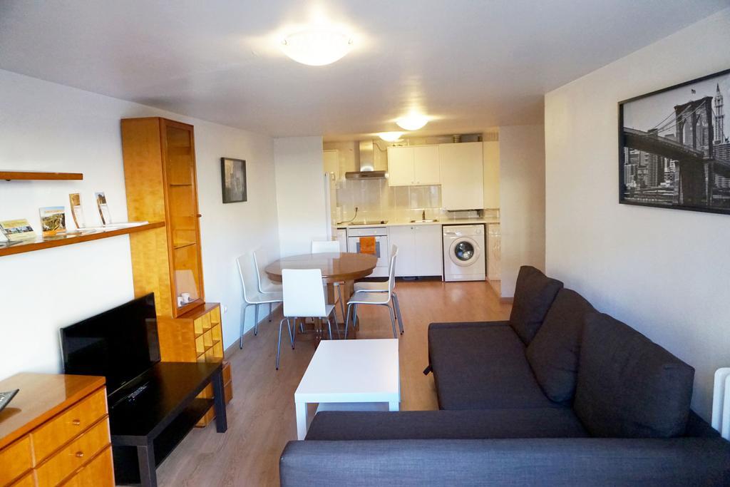 הואסקה Apartamentos Turisticos Rio Gallego מראה חיצוני תמונה