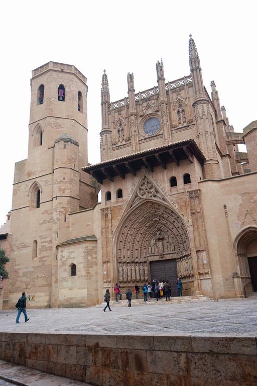הואסקה Apartamentos Turisticos Rio Gallego מראה חיצוני תמונה