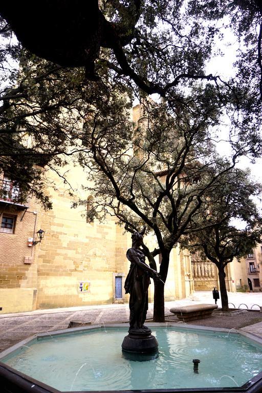 הואסקה Apartamentos Turisticos Rio Gallego מראה חיצוני תמונה